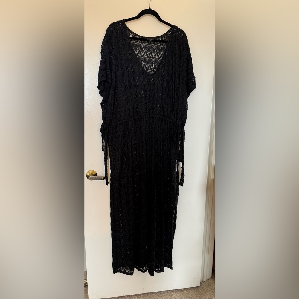 NWOT Torrid Short Sleeve Black Lace Maxi V-Neck Dress/Bathing Suit Cover Up 4X